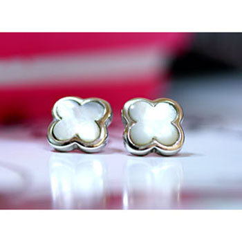 화이트 자개크로버