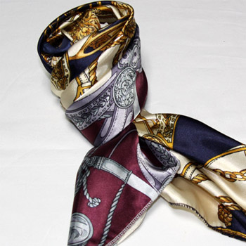 골드 체인 스카프