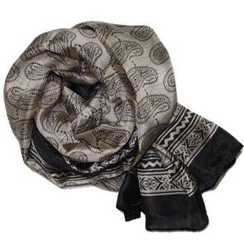 블랙 실크 스카프