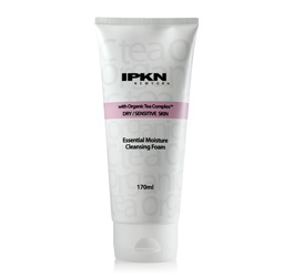 입큰 오가닉 에센셜 모이스처 클렌징 폼