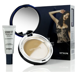 입큰 스키니핏 파우더 팩트 모이스트