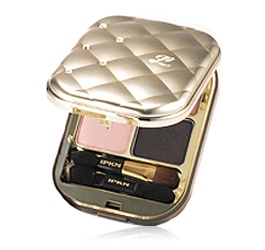 입큰 럭셔리 다이아몬드 인 아이즈