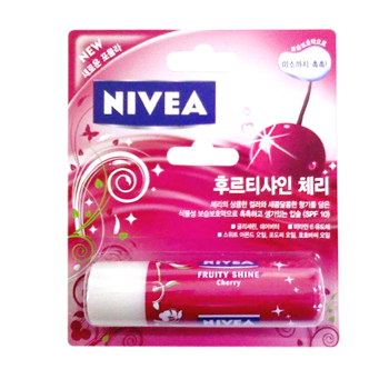 니베아립케어 후르티샤인 체리