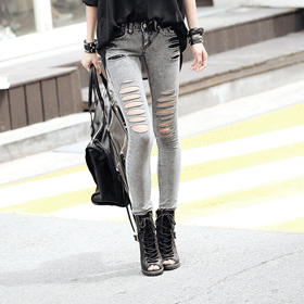 [트랜디잇아이템!]09832.컷팅 스키니진/슬림핏라인!!/시크하고 빈티지한 워싱감의 스키니/블랙과청 두가지 색상 