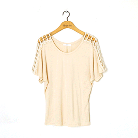 00877 그물트리밍 숄더 티