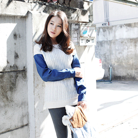00852 청 배색 니트 